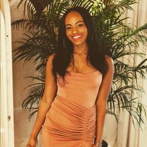 Meet your Posher, Danielle